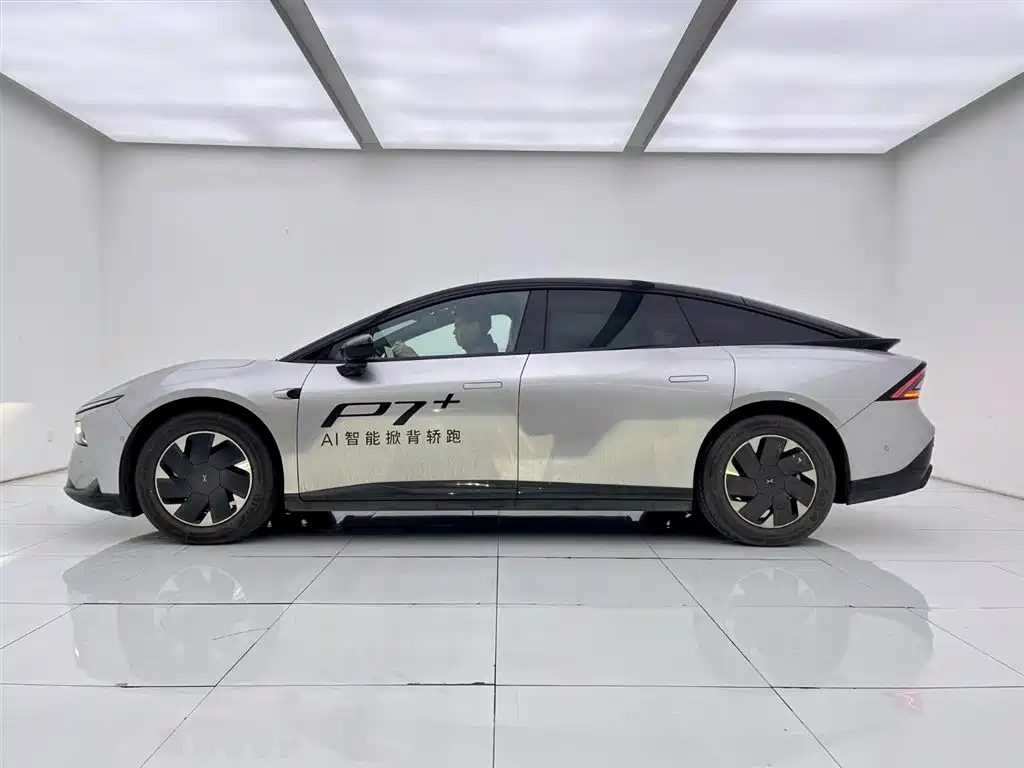 XIAOPENG P7+