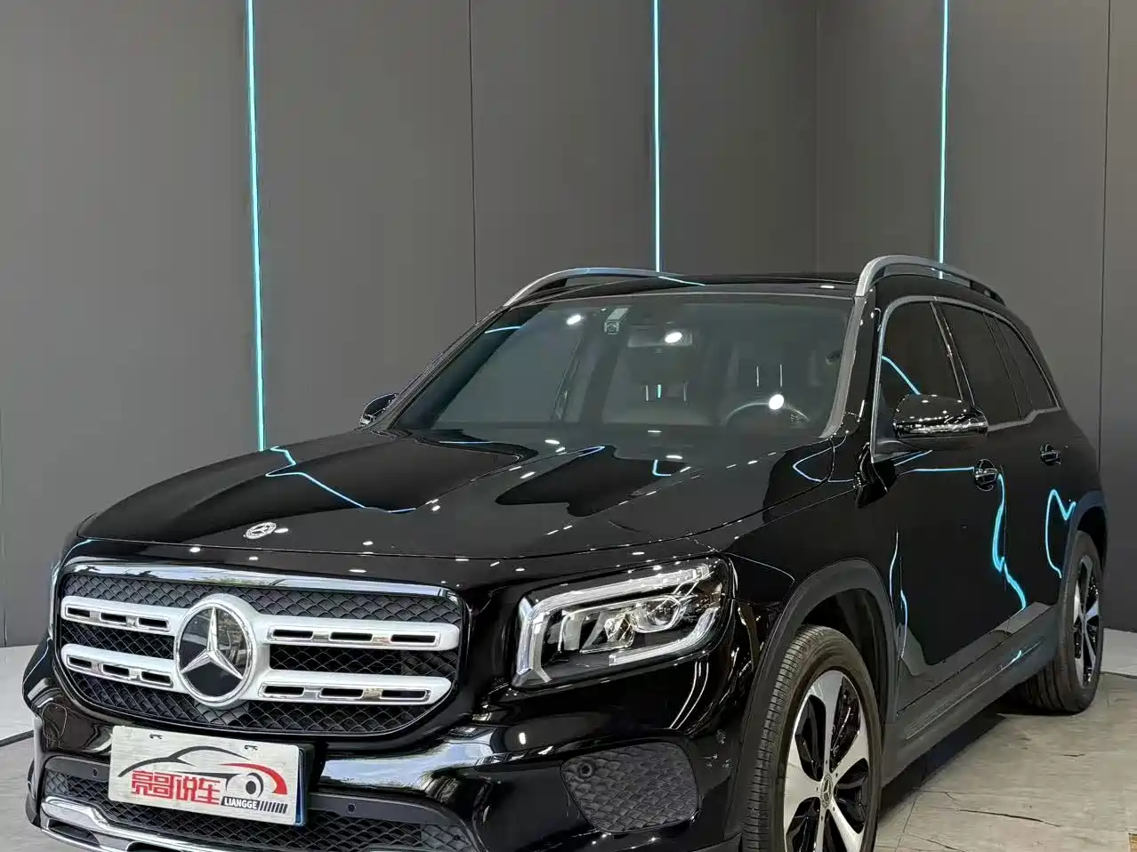 Mercedes-Benz Mercedes-Benz GLB 2022 Model GLB 200 Fashion Edition