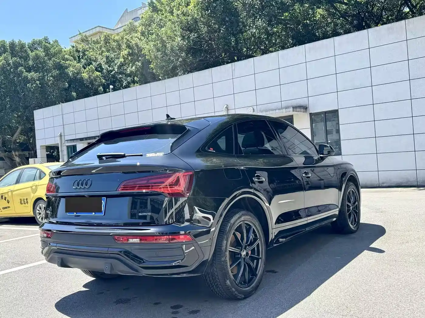 Audi Q5L Sportback 2024 40 TFSI Luxury Version фото 8
