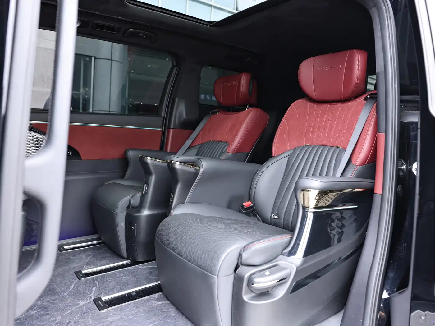 GAC Trumpchi Trumpchi M8 2024 Patriarch Series 400T Ultimate Edition фото 14