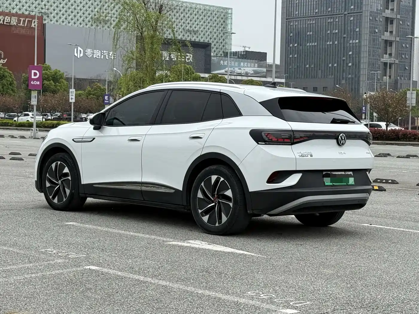 VOLKSWAGEN ID.4 CROZZ