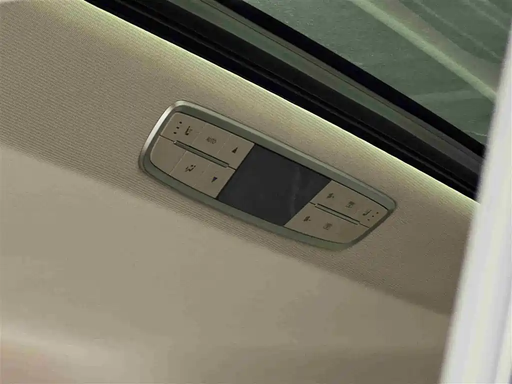 Hongqi HONGQI HQ9 PHEV