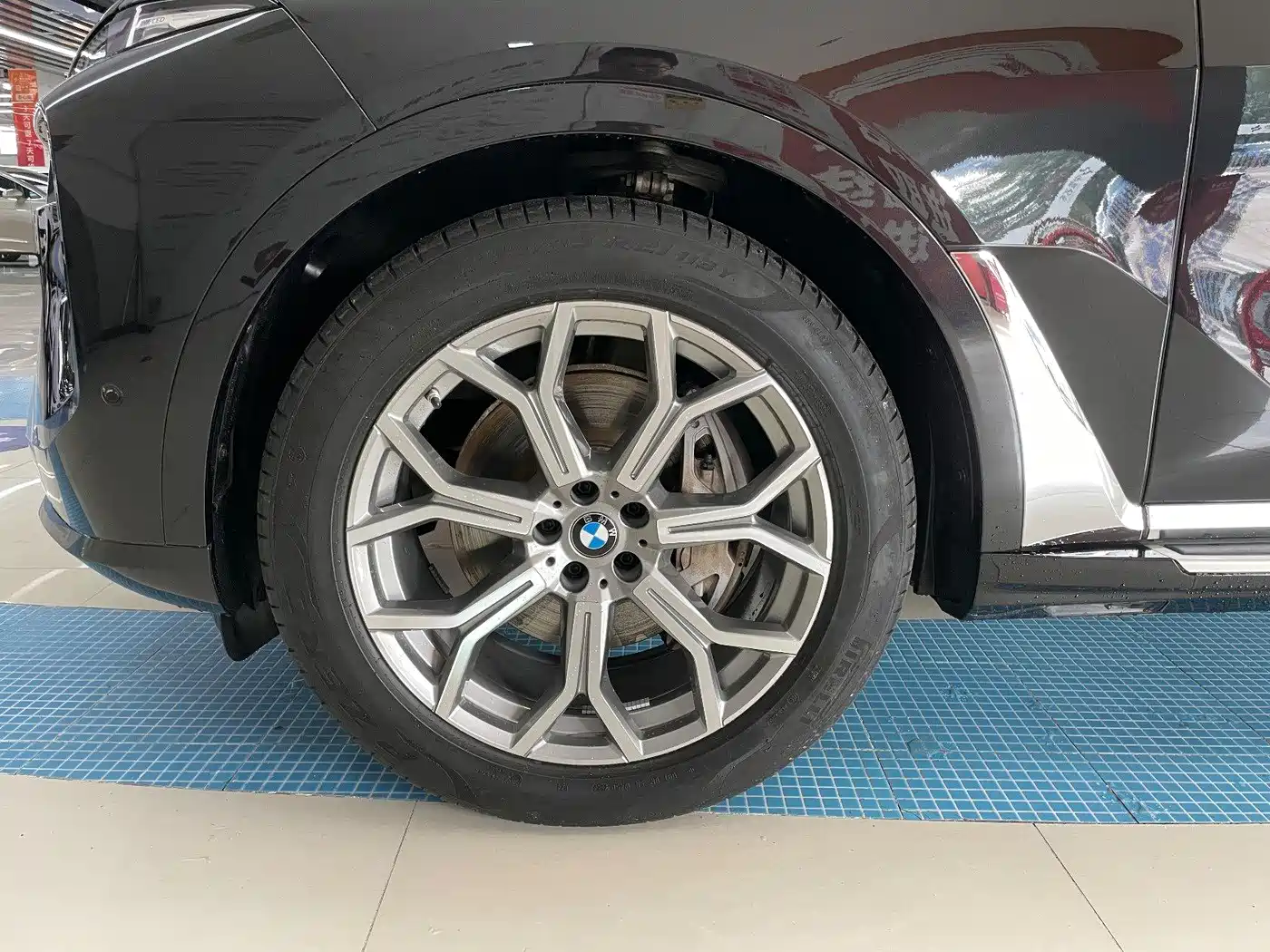 BMW X7 2023 xDrive40i Leading Luxury Package фото 26