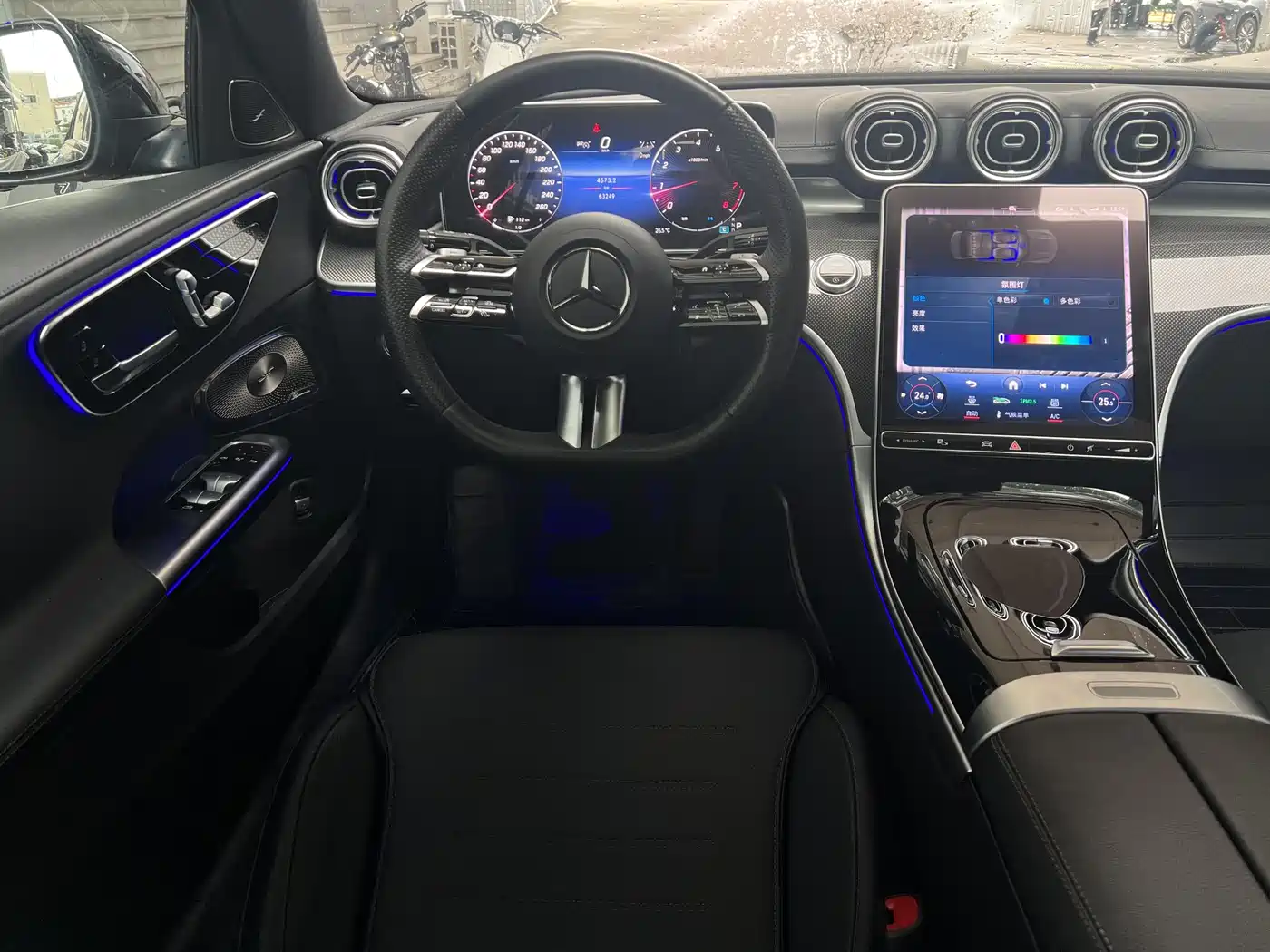 Mercedes-Benz C-Class 2023 C 260 L Night Edition Sport фото 21