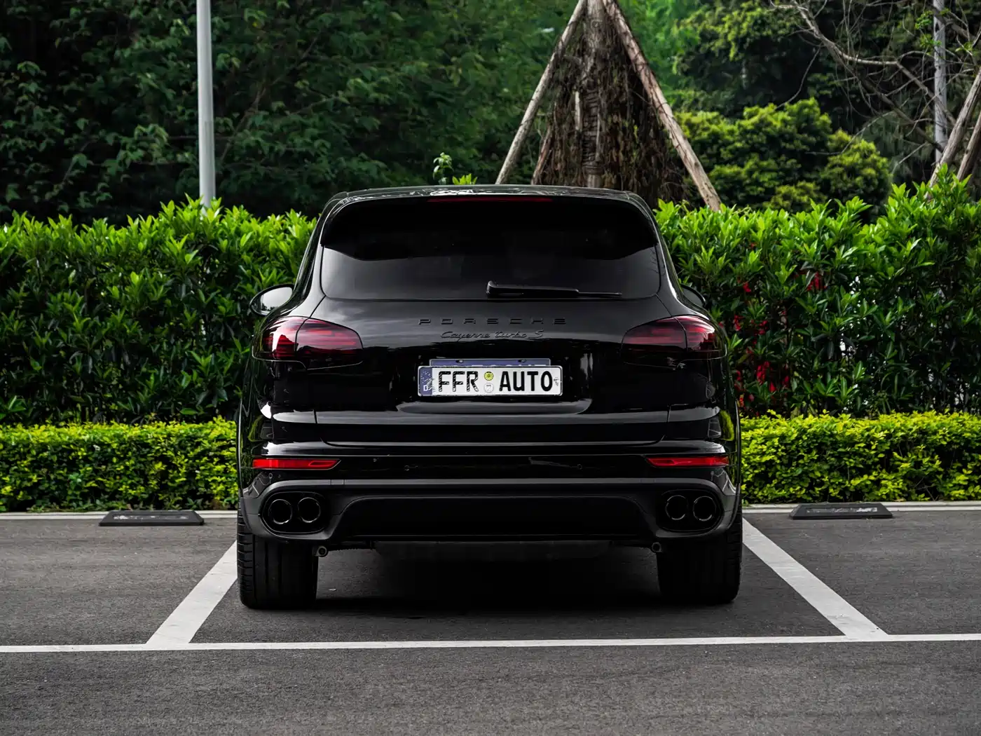 Porsche Cayenne 2016 Cayenne Turbo S 4.8T фото 7