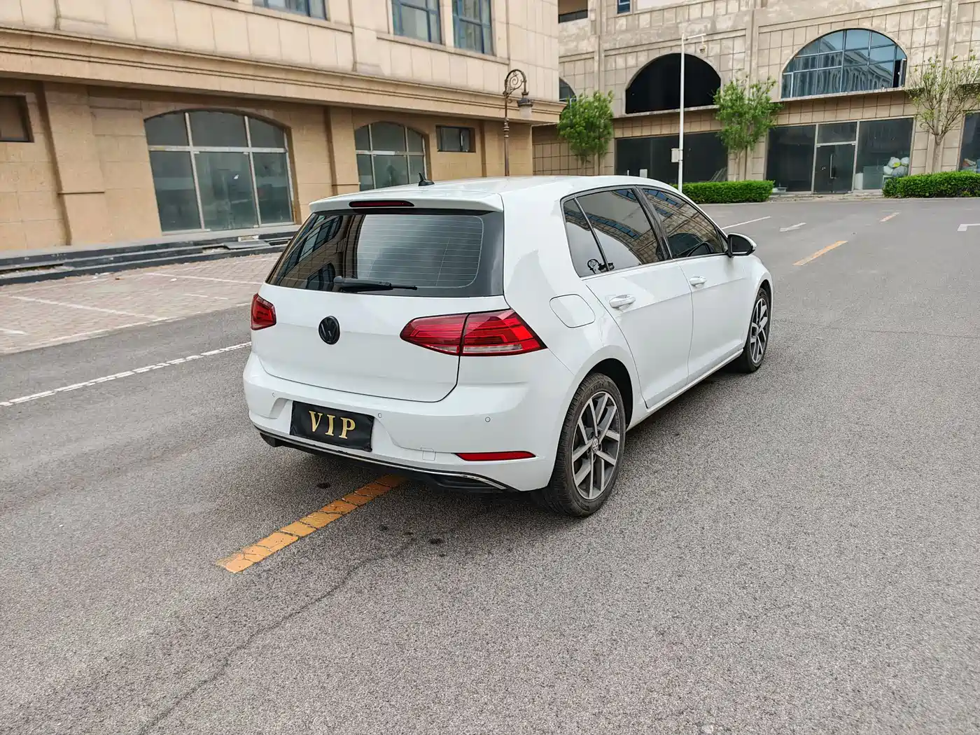 Volkswagen Golf 2020 Beloved Edition 280TSI DSG Comfort фото 16