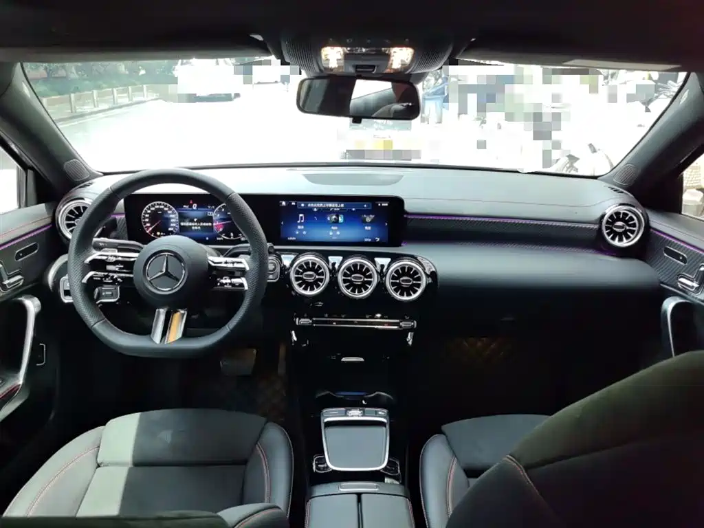 Mercedes-Benz A-Class 2025 A 200 L Fashion Edition фото 6