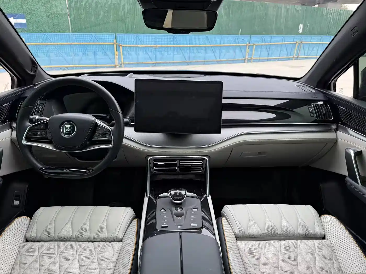 BYD Tang New Energy 2022 EV 730KM Premium фото 9