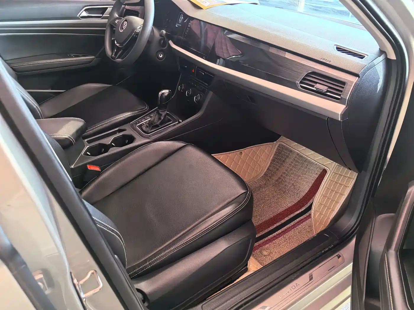 Volkswagen Lavida 2019 280TSI DSG Comfort Edition China VI фото 12