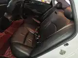 Photo 17 - Hyundai Sonata