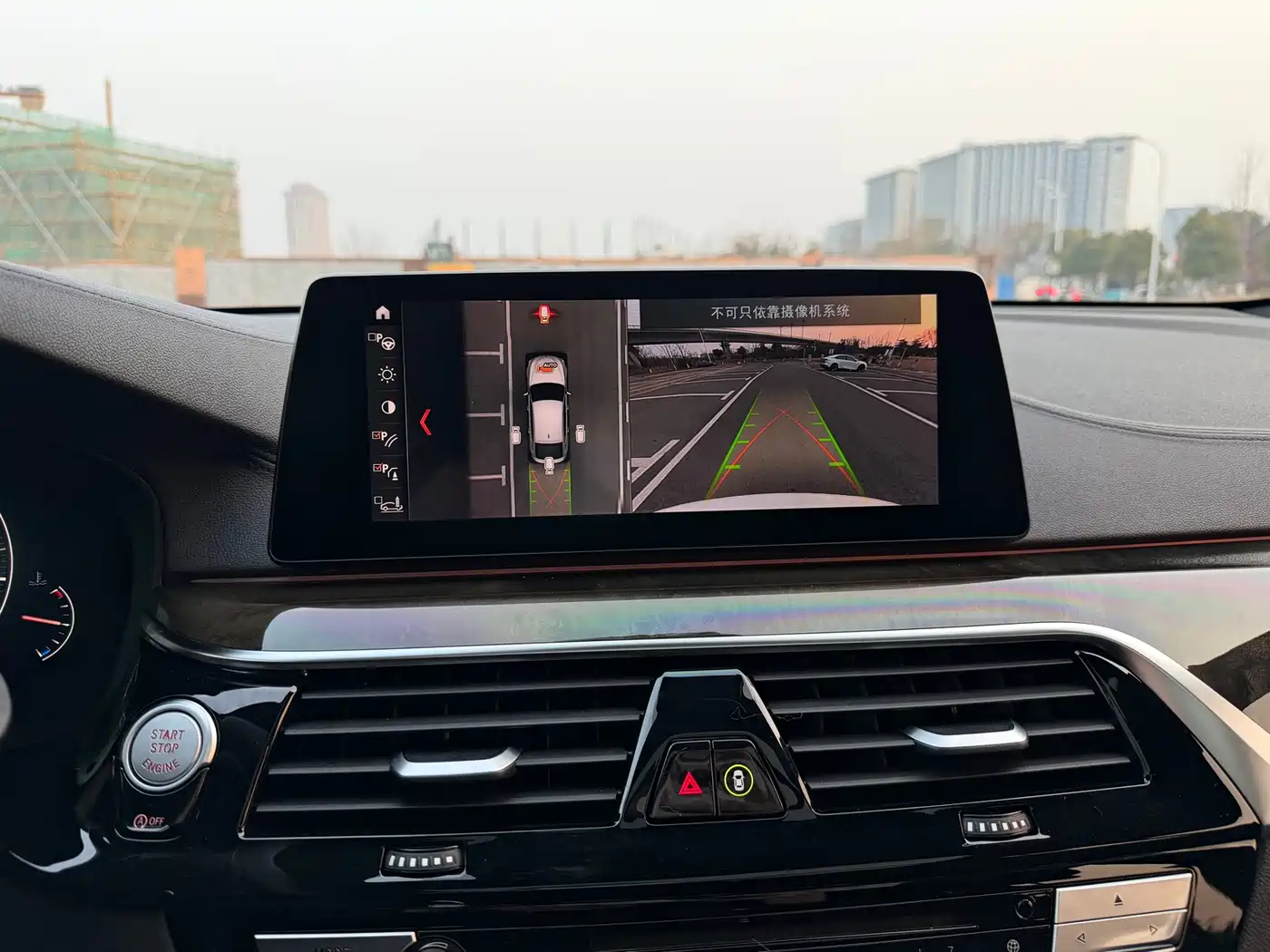 BMW 6 Series GT 2019 630i M Sport Package фото 15