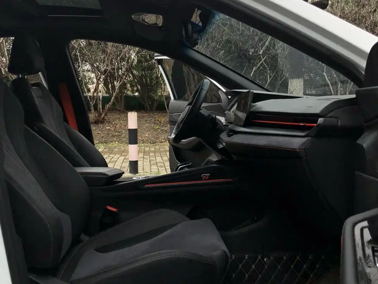 GEELY AUTOMOBILE BINRUI