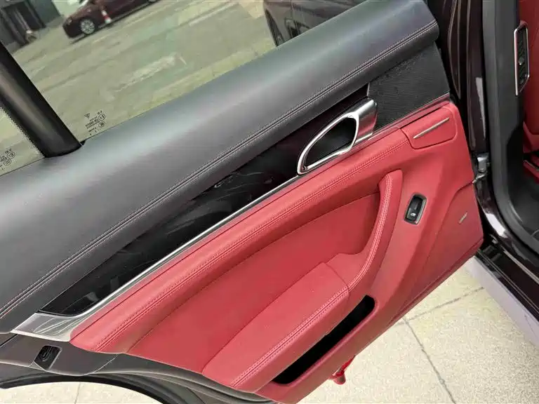 Porsche Panamera 2014 Panamera 3.0T фото 14