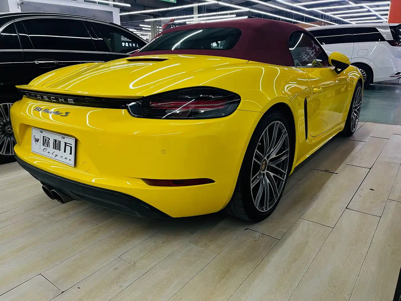 Porsche 718 2018 Boxster 2.0T фото 4