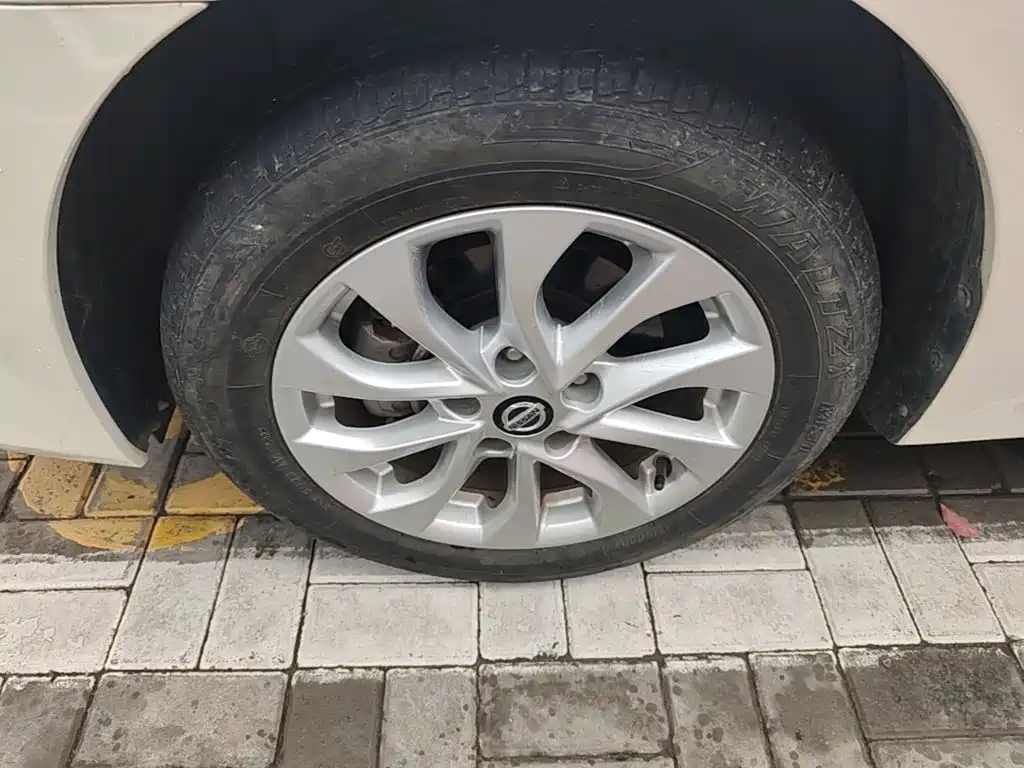 Nissan SYLPHY, миниатюра 23