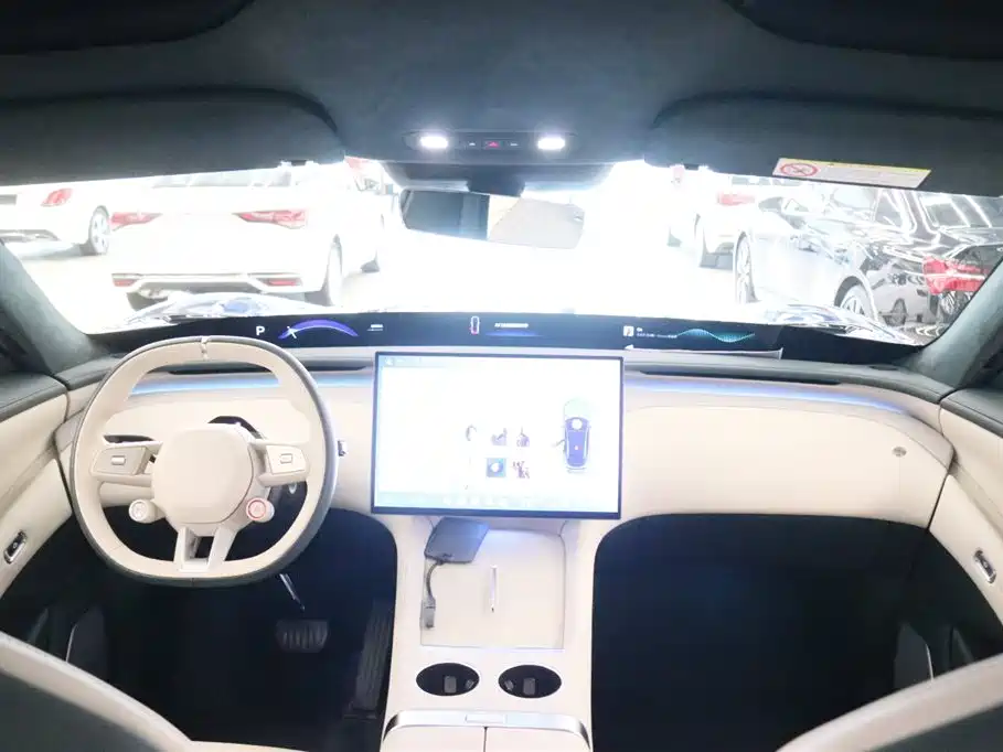 Xiaomi Auto Xiaomi YU7 2025 Ultra Long Range High Performance AWD Max Edition фото 5