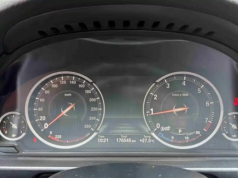 BMW 5 Series 2014 525Li Luxury Design Package фото 20