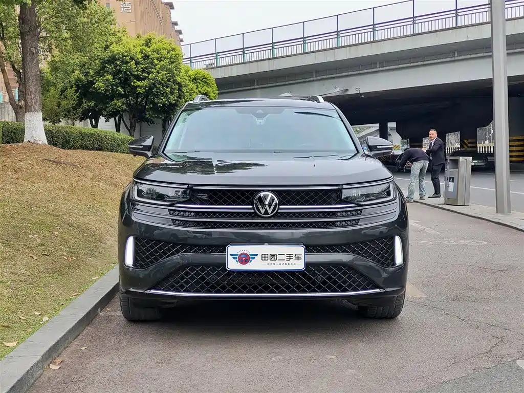 VOLKSWAGEN RANGE PATROL
