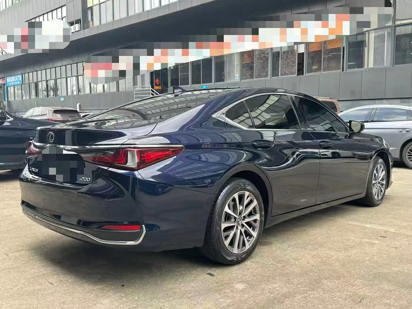 Lexus ES 2021 200 Excellence Edition фото 7