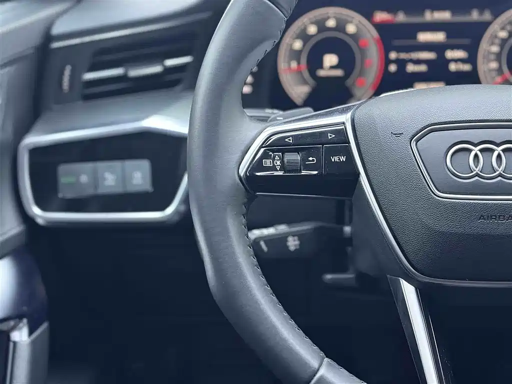 Audi A6L 2019 40 TFSI Luxury Elegance фото 22