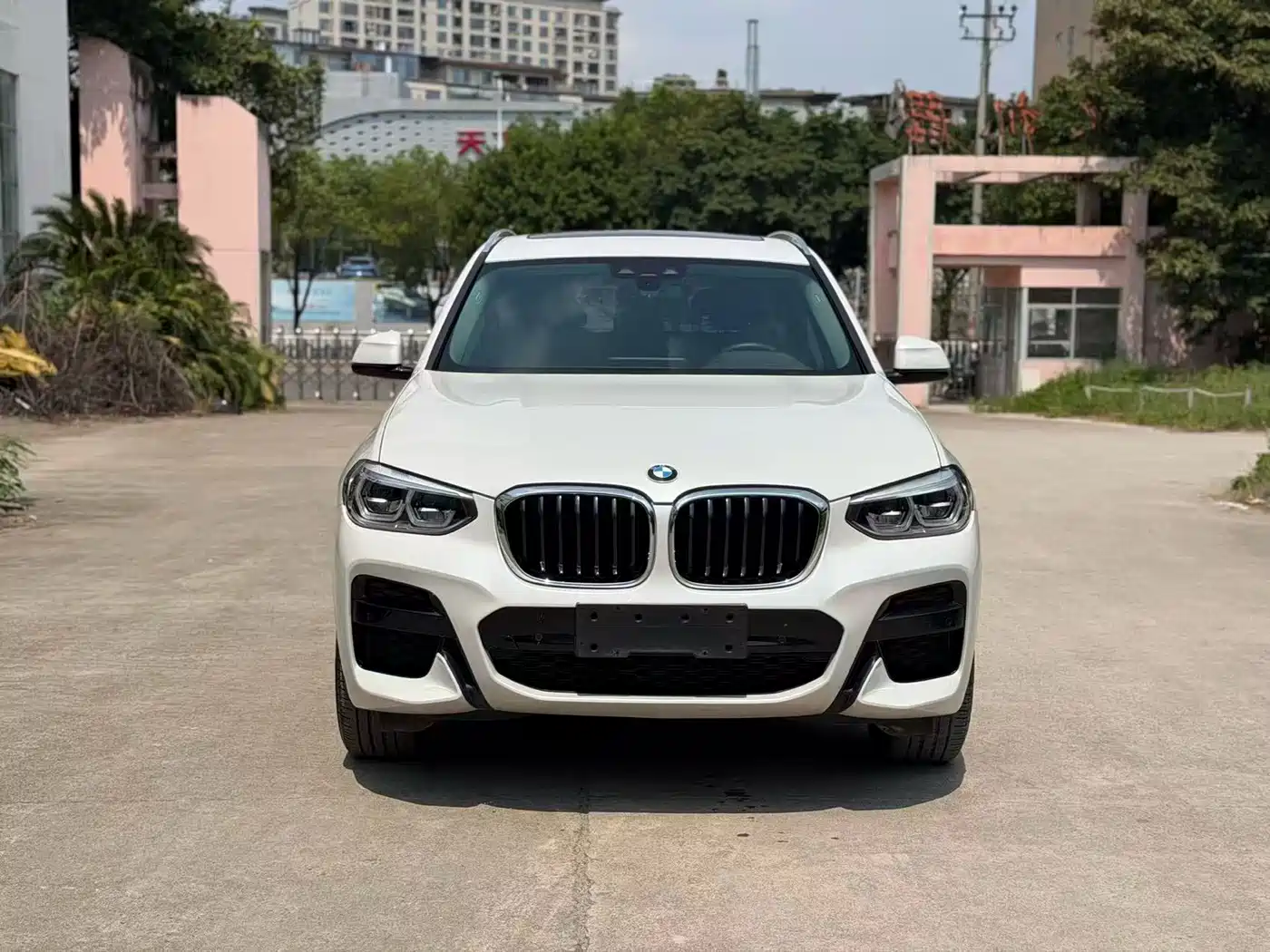 Photo 2 - BMW X3