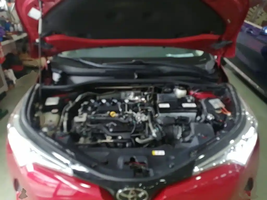 Toyota C-HR 2020 2020 Model 2.0L Leading