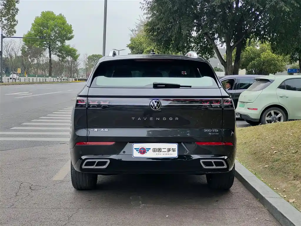 VOLKSWAGEN RANGE PATROL