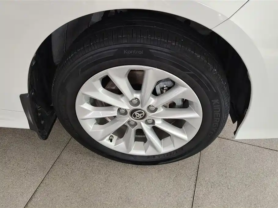 Toyota Corolla 2021 1.2T S-CVT Elite PLUS Edition фото 6