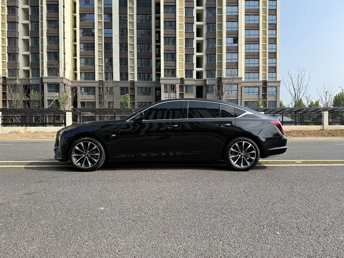 Cadillac CT5 2026 2025 Model 28T Urban Sport Edition