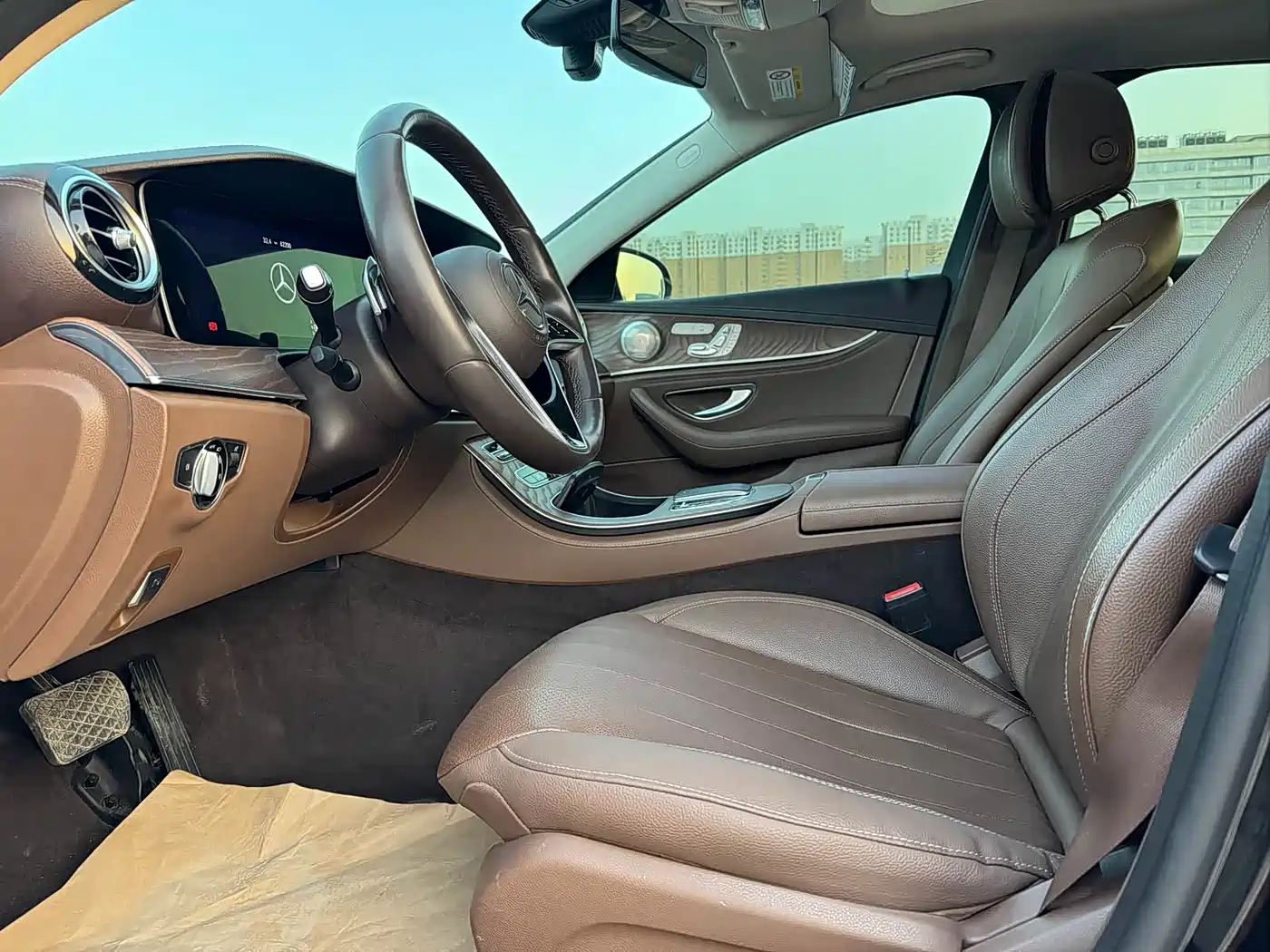 Mercedes-Benz E-Class 2021 E 300 L Fashion фото 7