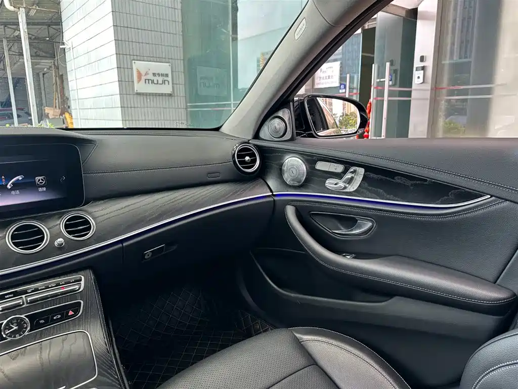 Mercedes-Benz E-Class 2019 E 300 L Sport Luxury фото 14