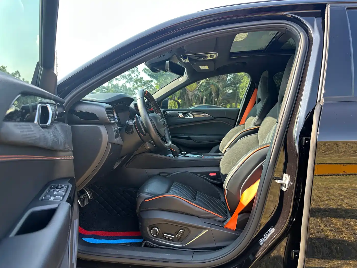Lynk & Co 02 Hatchback 2022 2021 2.0TD Halo Driving Control Package Edition