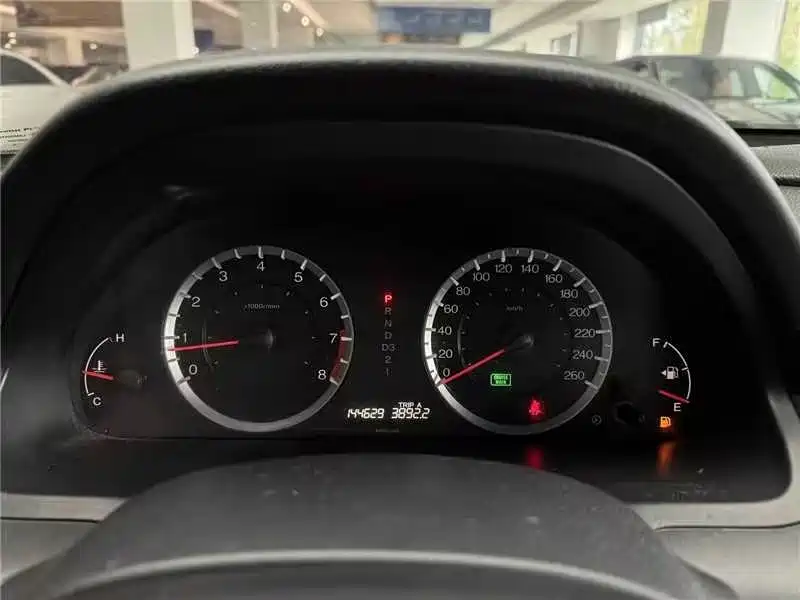 Photo 8 - Honda Accord