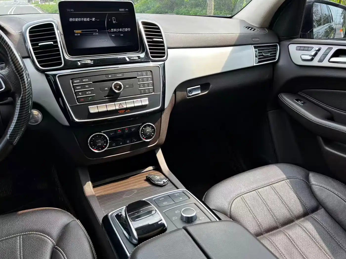 Mercedes-Benz GLS 2018 Facelift GLS 320 4MATIC фото 12