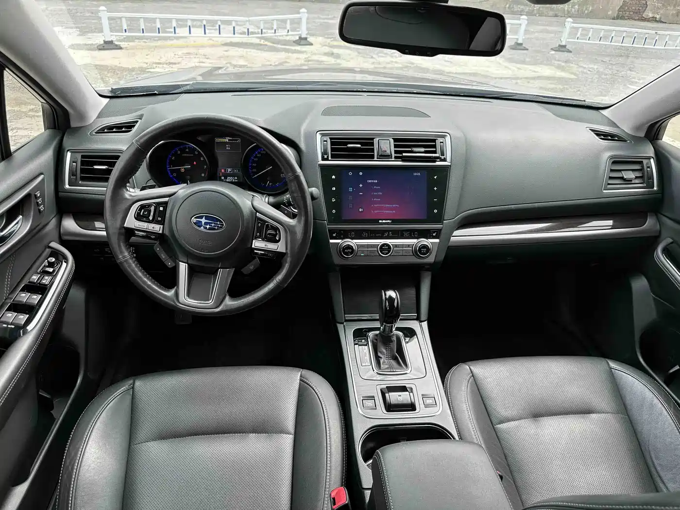 Subaru Outback 2018 2017 2.5i Luxury Navigation Edition EyeSight