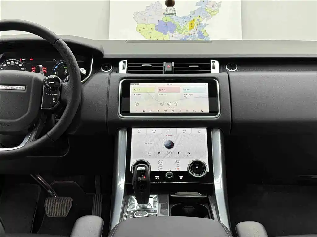 Land Rover Range Rover Sport PHEV 2021 P400e SE фото 10