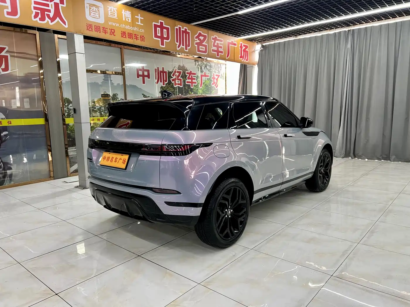 Land Rover Range Rover Evoque 2020 249PS R-DYNAMIC S Sport Edition фото 6