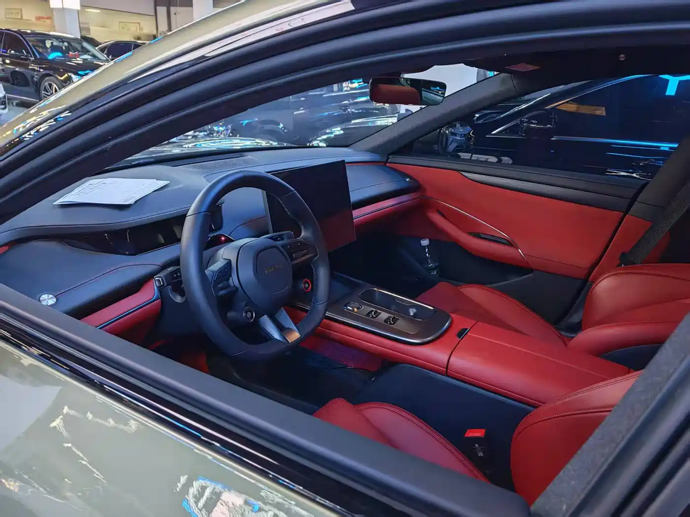 XIAOMI CAR XIAOMI SU7