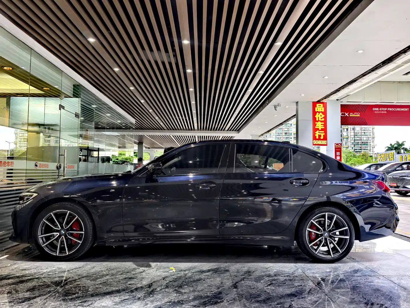 BMW 3-SERIES