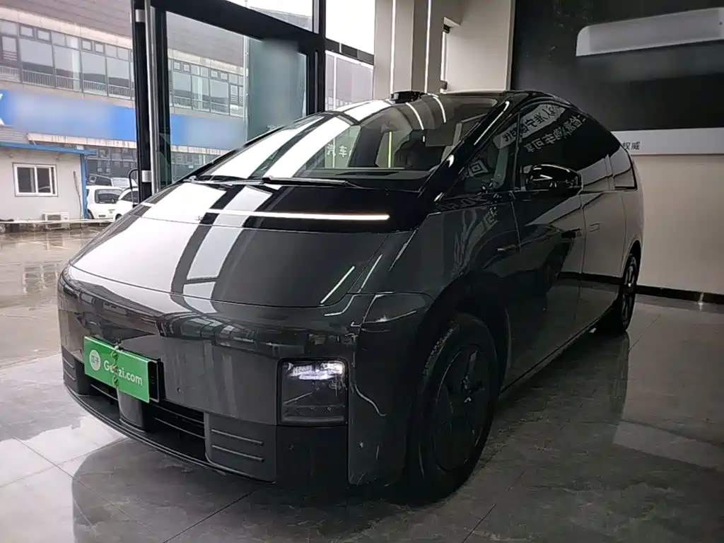 Li Auto MEGA 2025 Ultra Smart Renewal Edition