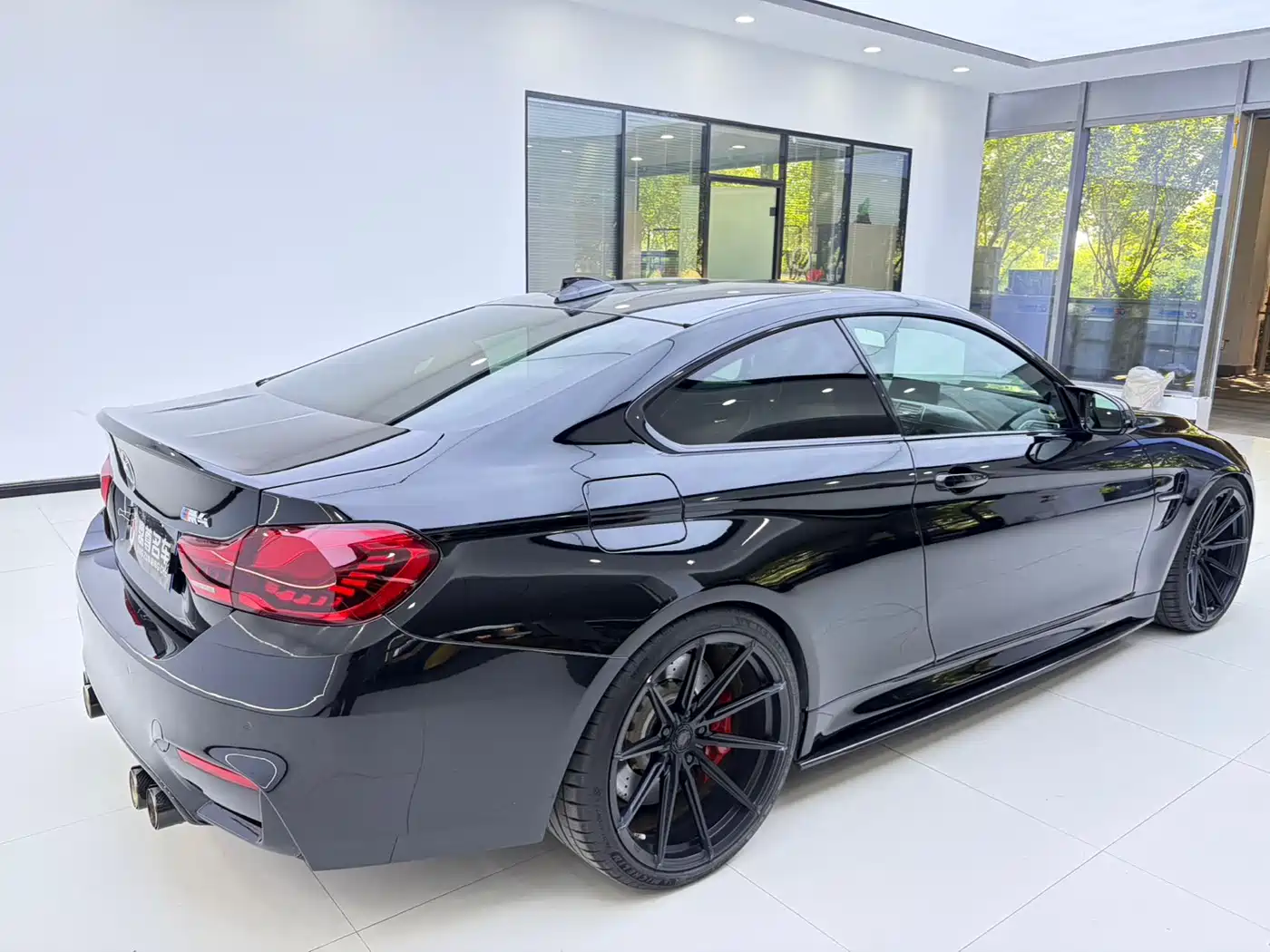BMW M4 2017 M4 Coupe MT фото 8