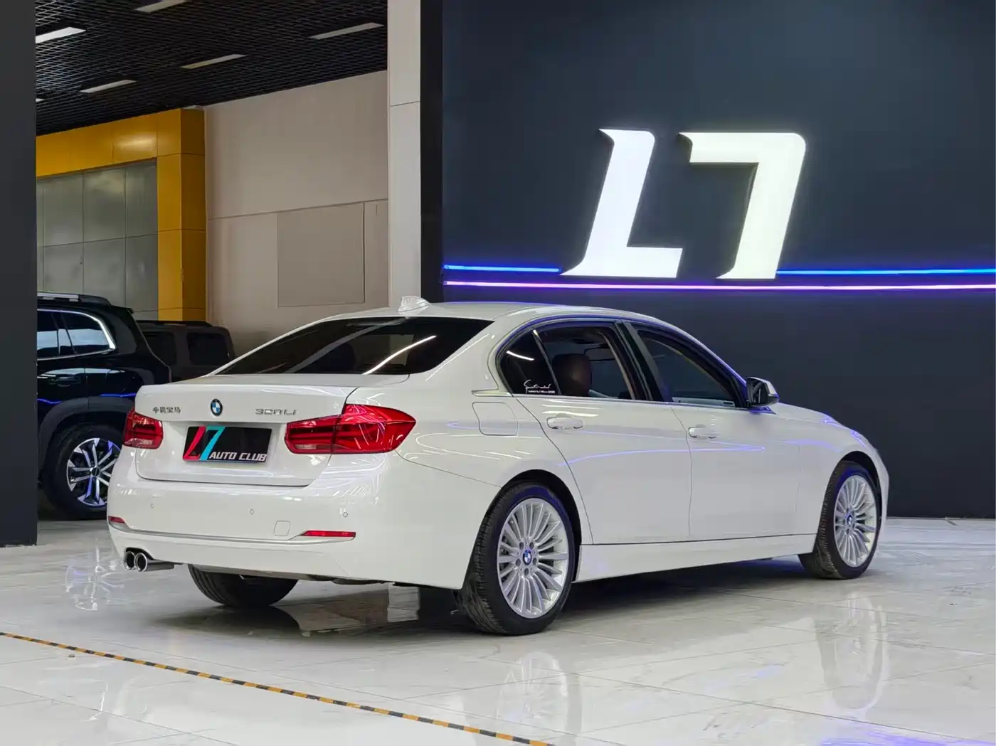 BMW 3 Series 2018 320Li Fashion Style фото 4