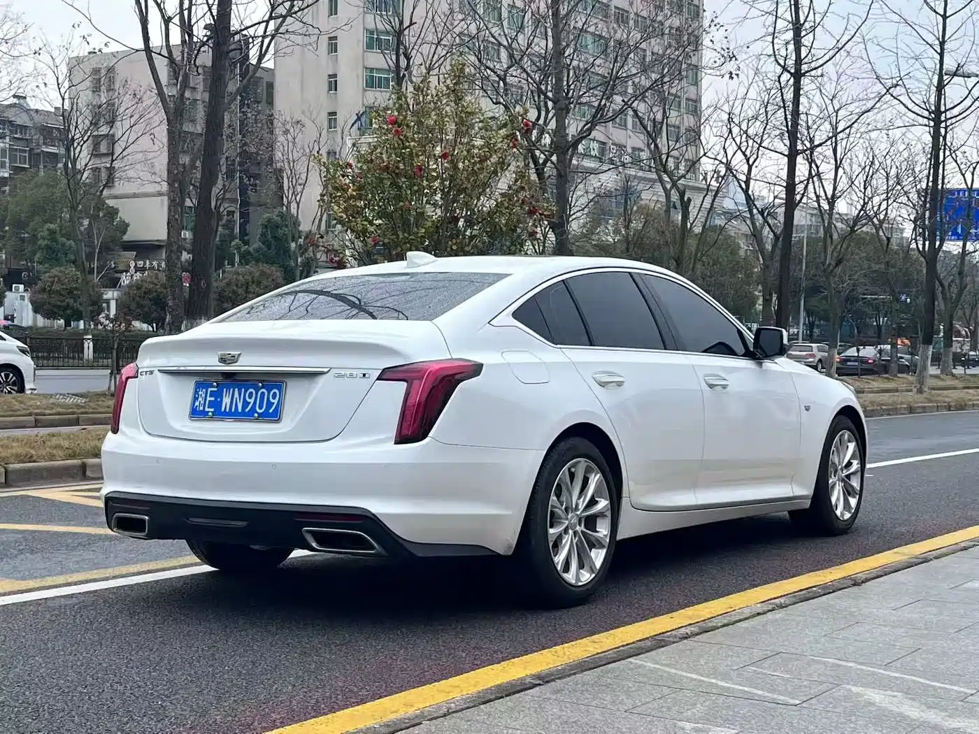 CADILLAC CT5