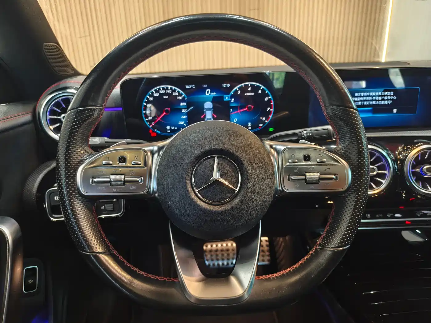 Mercedes-Benz CLA (Import) 2021 CLA 200 фото 8