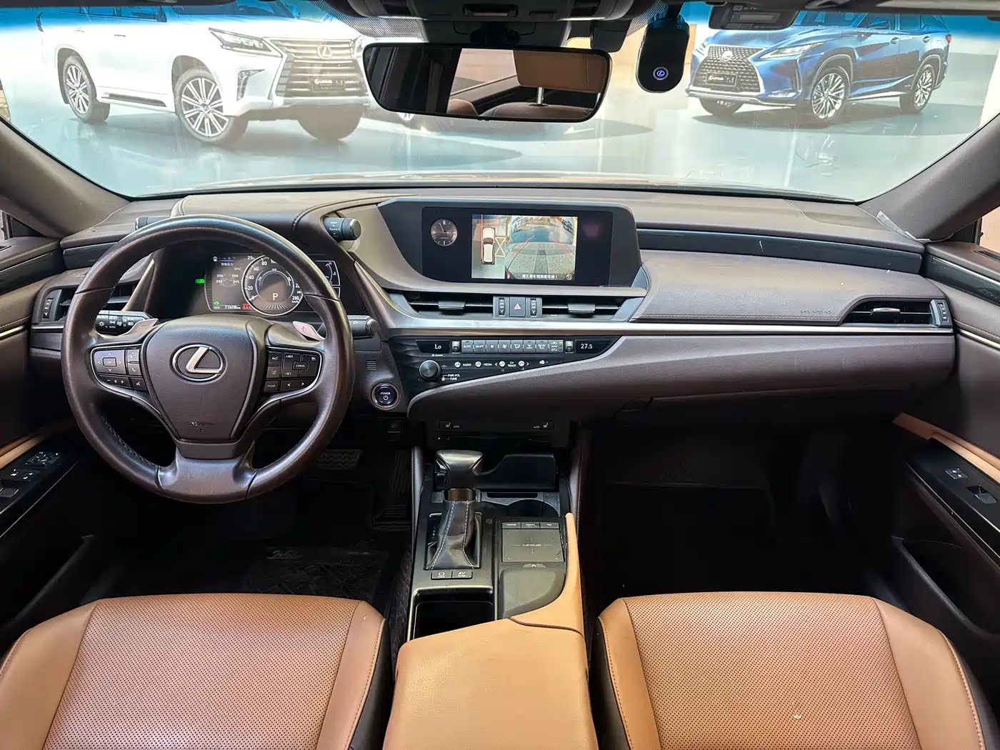 Lexus ES 2020 Model 300h Excellence Edition China V фото 16