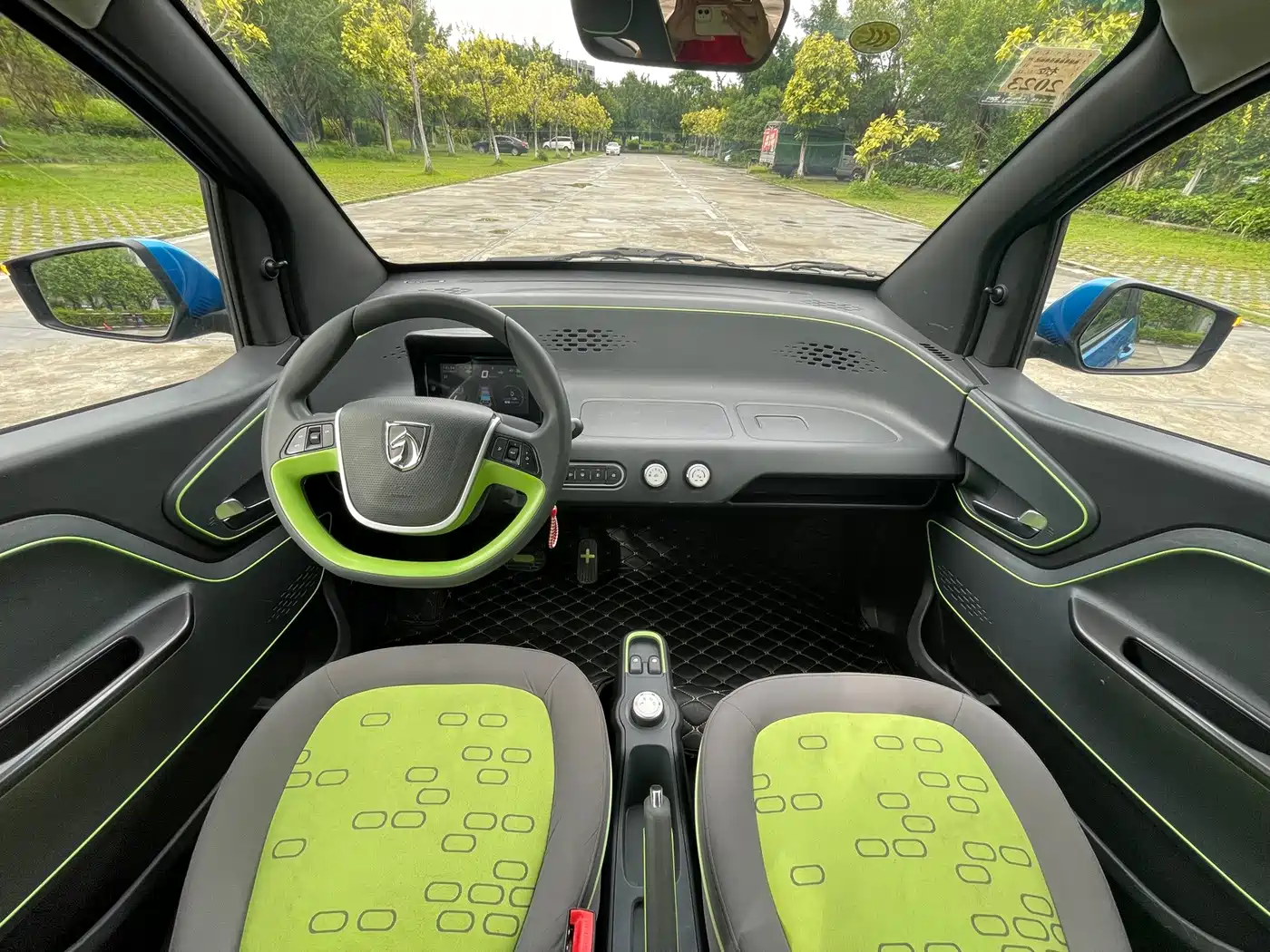 2021 Baojun E100