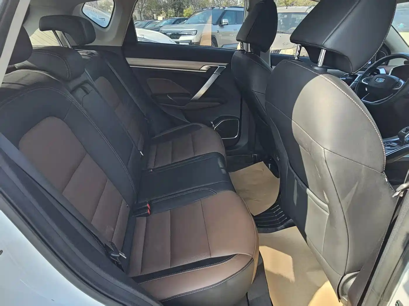 GEELY AUTOMOBILE BINYUE