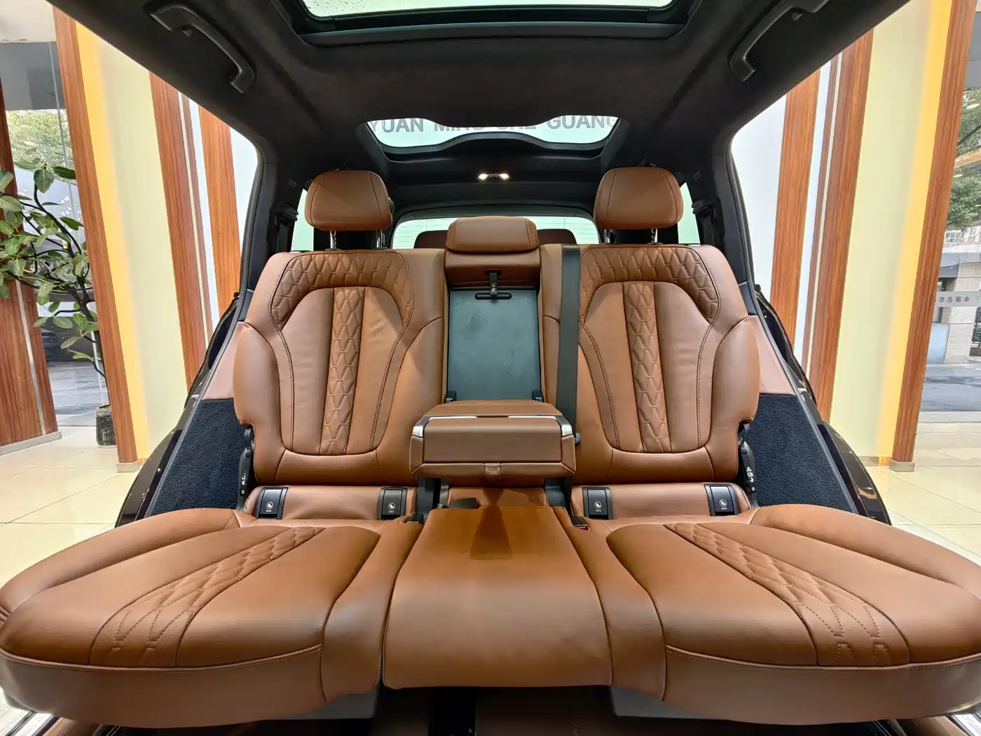 BMW X7 2023 xDrive40i Exclusive M Sport Package фото 14