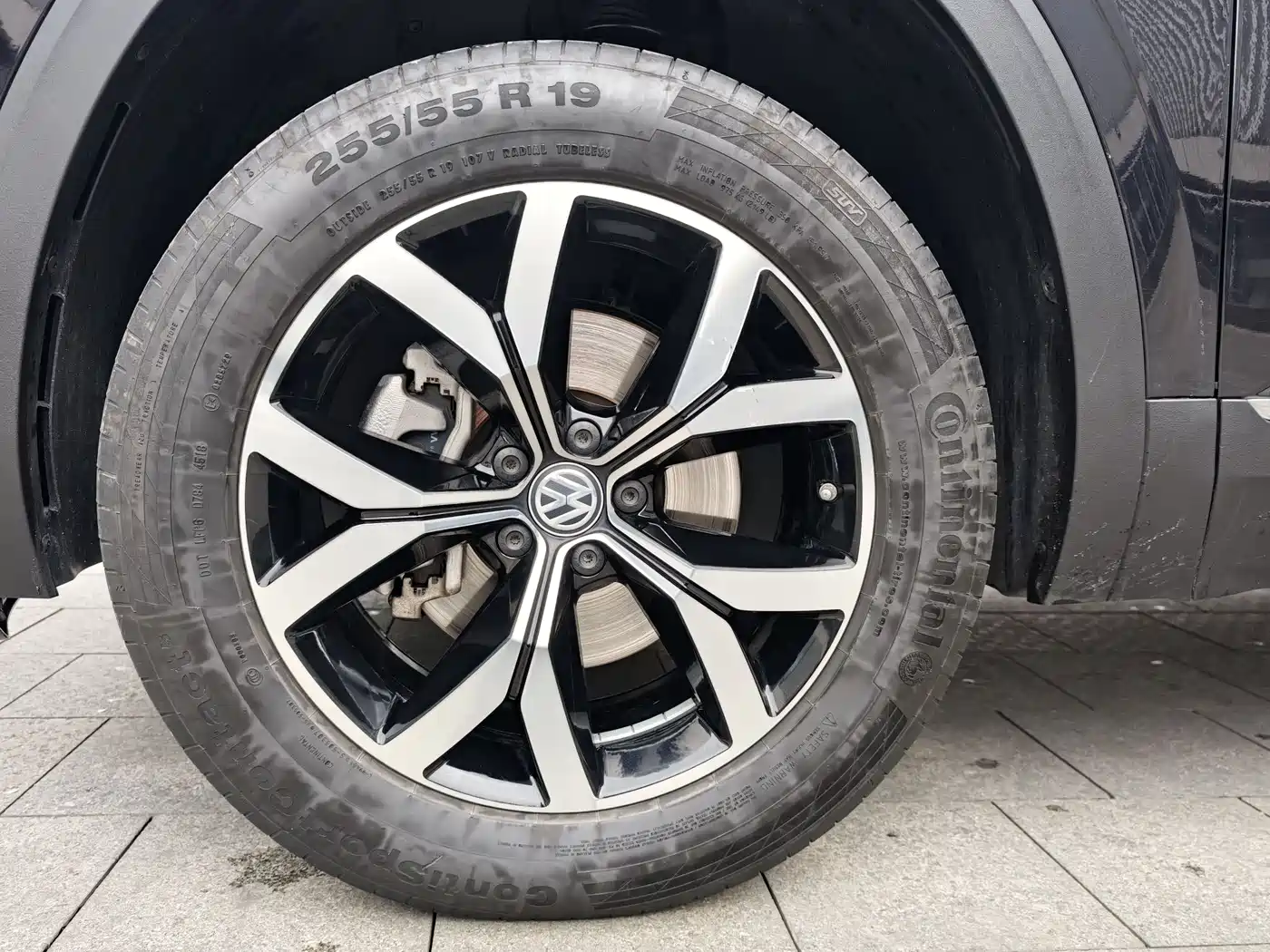 Volkswagen Teramont 2019 330TSI 2WD Luxury China VI фото 4