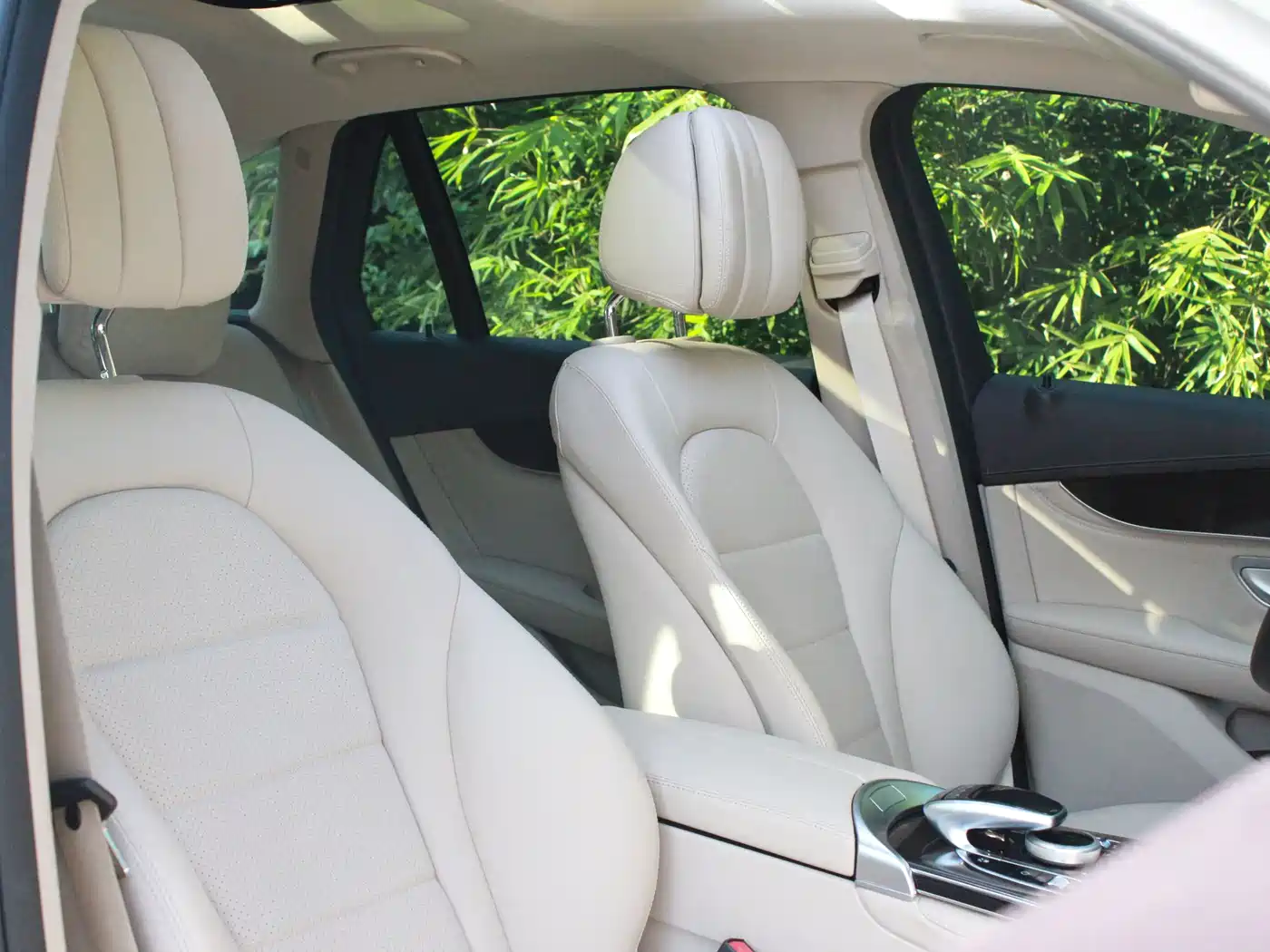 Mercedes-Benz GLC 2017 GLC 260 4MATIC Dynamic фото 9